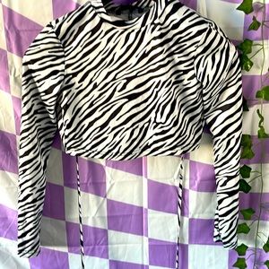 Zebra tie top cropped size xs
